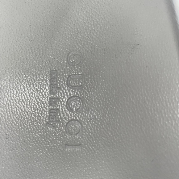 GUCCI-LEATHER LOAFERS - Picture 4 of 5